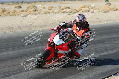 media/Jan-10-2025-CVMA Friday Practice (Fri) [[489e0da257]]/Group 4 and Trackday/Session 2 (Turn 4 Inside)/